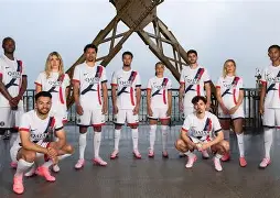 九洲官方首页- 巴黎圣日耳曼公布欧超杯大名单 