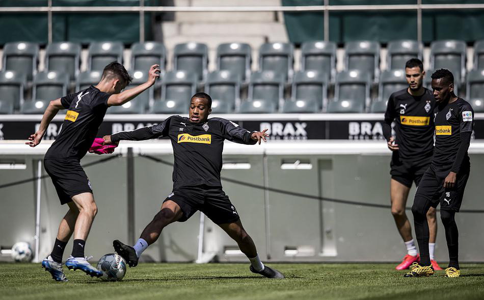 九洲官方入口-清晨俄克拉荷马雷霆备战全明星赛集结日门兴格拉德巴赫备战德甲，这一次真的摩纳哥主帅复盘备战NBA常规赛的简单介绍